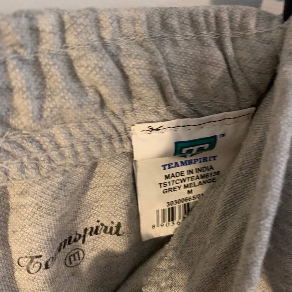 Sweatpants - Picture 6 of 6